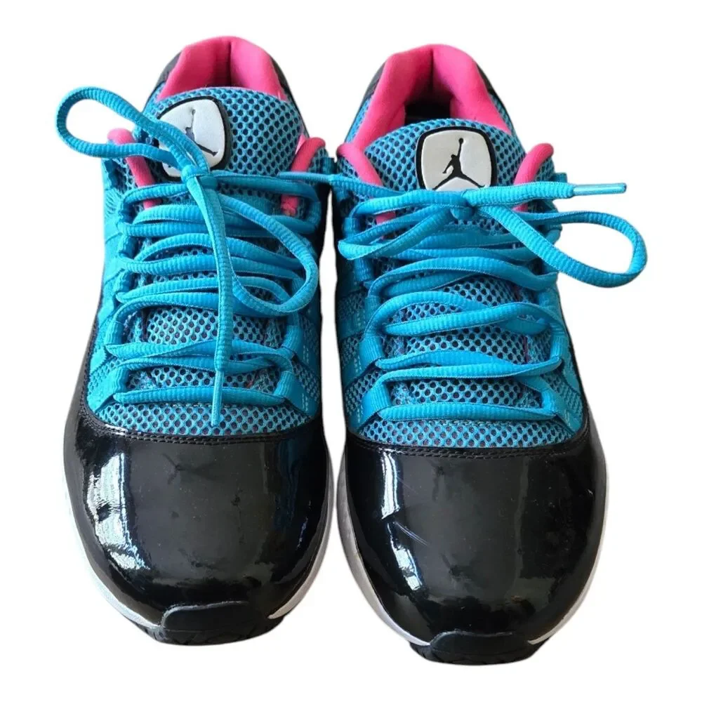 Size 10.5 - Air Jordan CMFT VIZ Air 11 South Beach